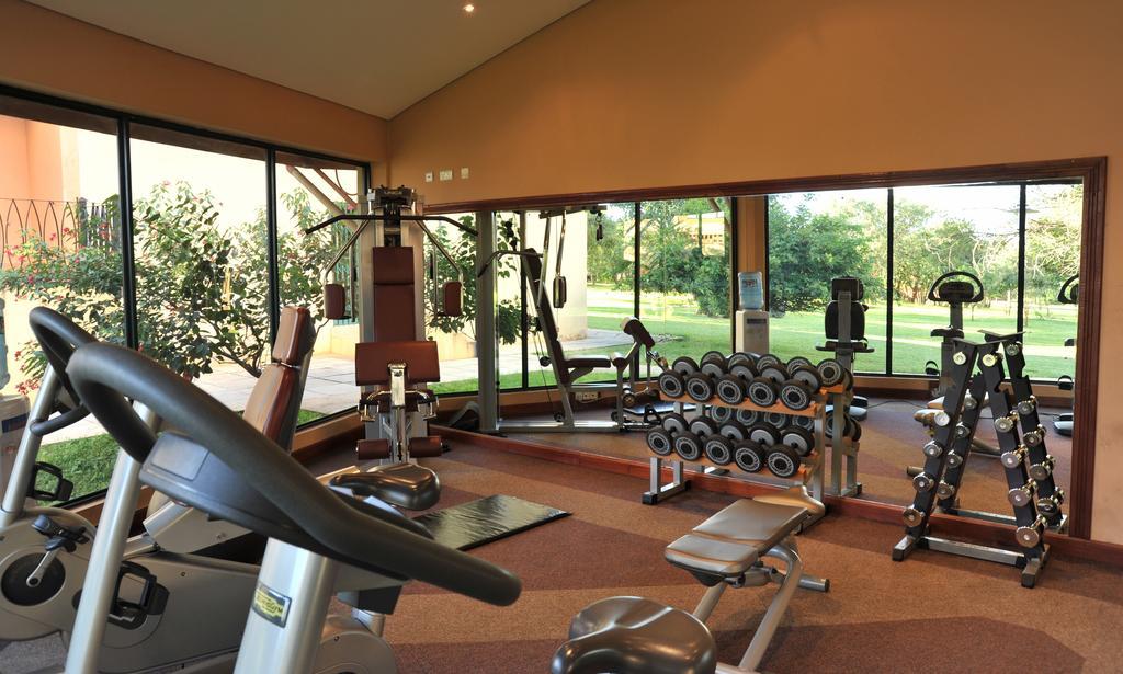 M'Kango Golfview Hotel Lusaka Exterior photo