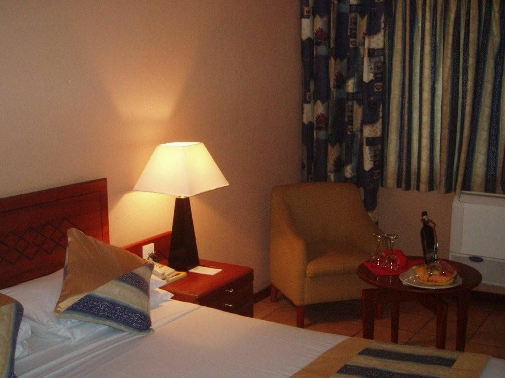 M'Kango Golfview Hotel Lusaka Exterior photo